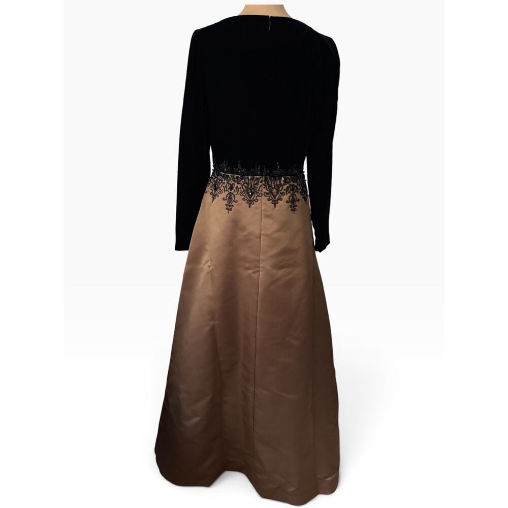 Oscar de la Renta Vintage 90s Formal Dress Champagne Gold Black Lace Long Sleeve - Picture 6 of 16